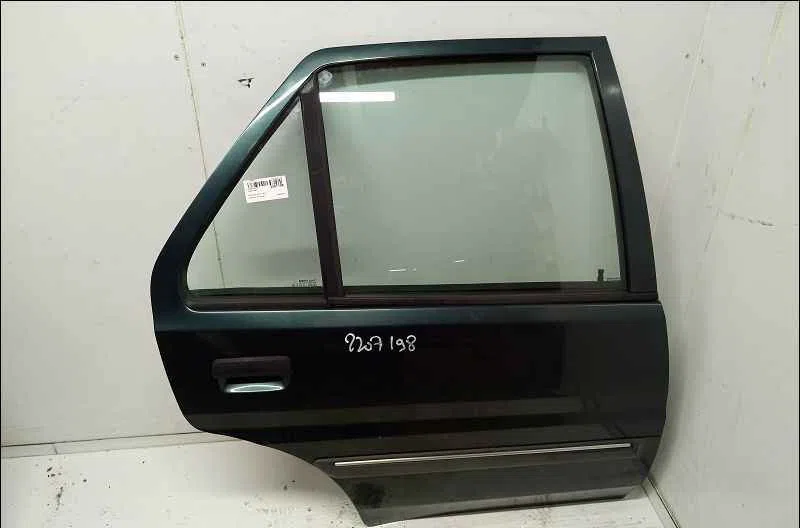 Porte arrière droite PEUGEOT 106 occasion