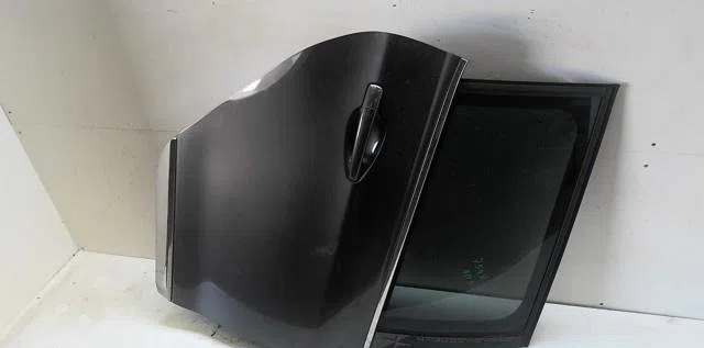 Porte arrière droite Peugeot 2008 I (CU_) 1.2 thp 110 - puretech 110 (2015) 5 portes occasion