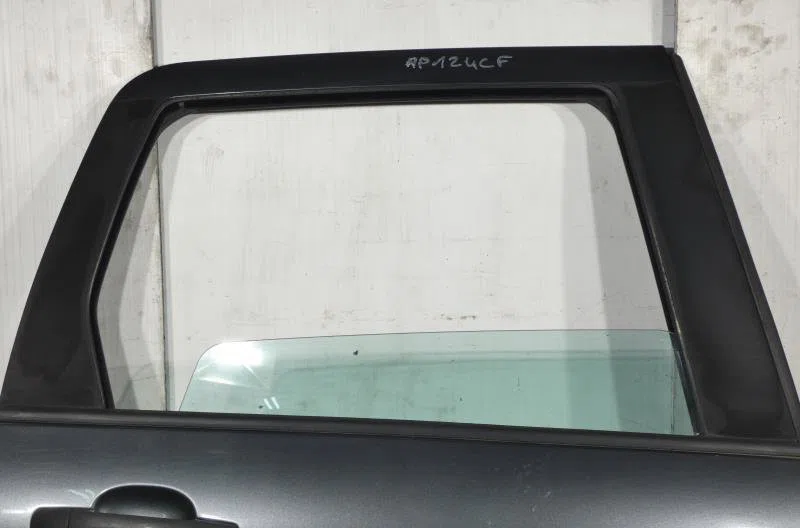 Porte arrière droite PEUGEOT 308 1 SW PHASE 1 BREAK occasion