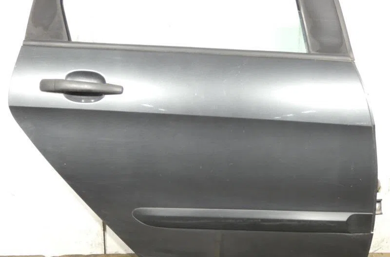 Porte arrière droite PEUGEOT 308 1 SW PHASE 1 BREAK occasion