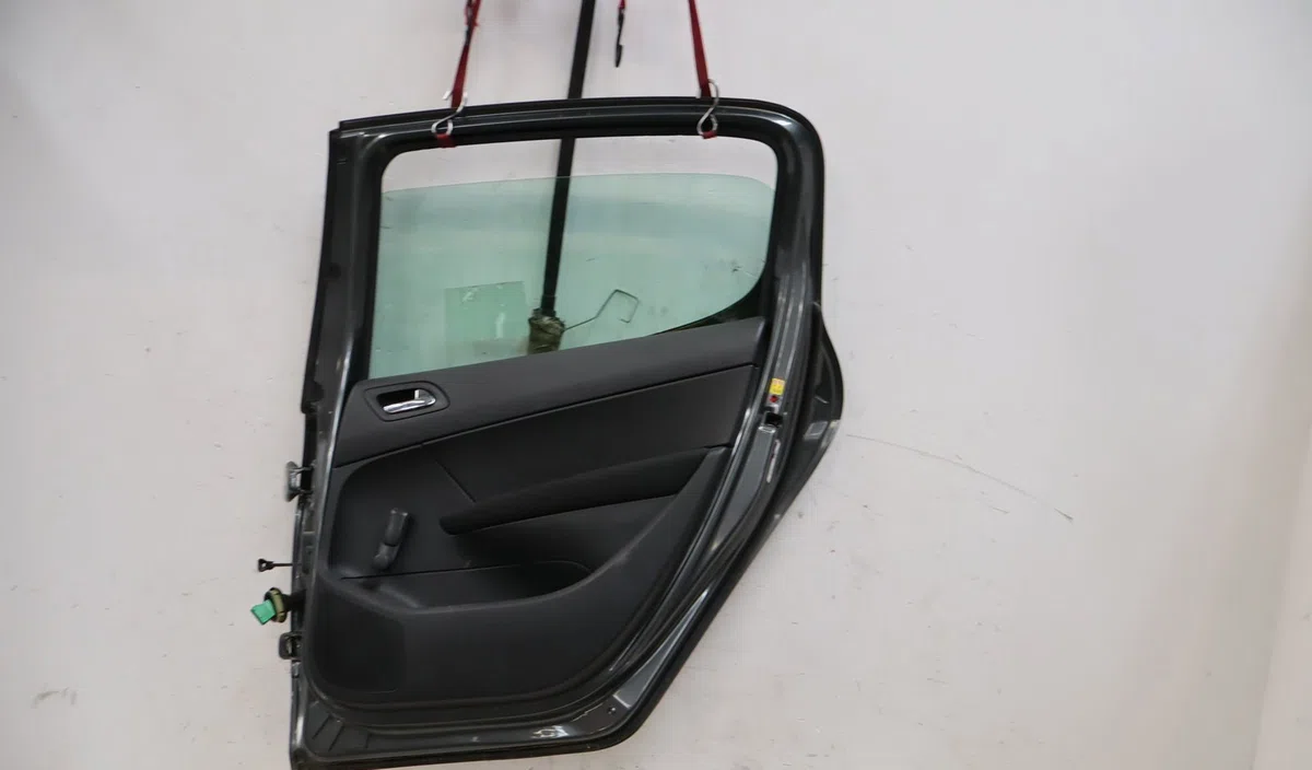 Porte arrière droite Peugeot 308 I (4A_, 4C_) 1.4 16v (2009-2014) occasion