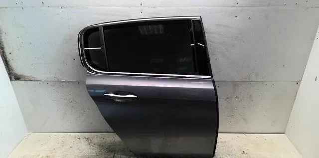 Porte arrière droite Peugeot 308 II (LB_, LP_, LW_, LH_, L3_) 1.2 thp 110 (2013-2021) occasion