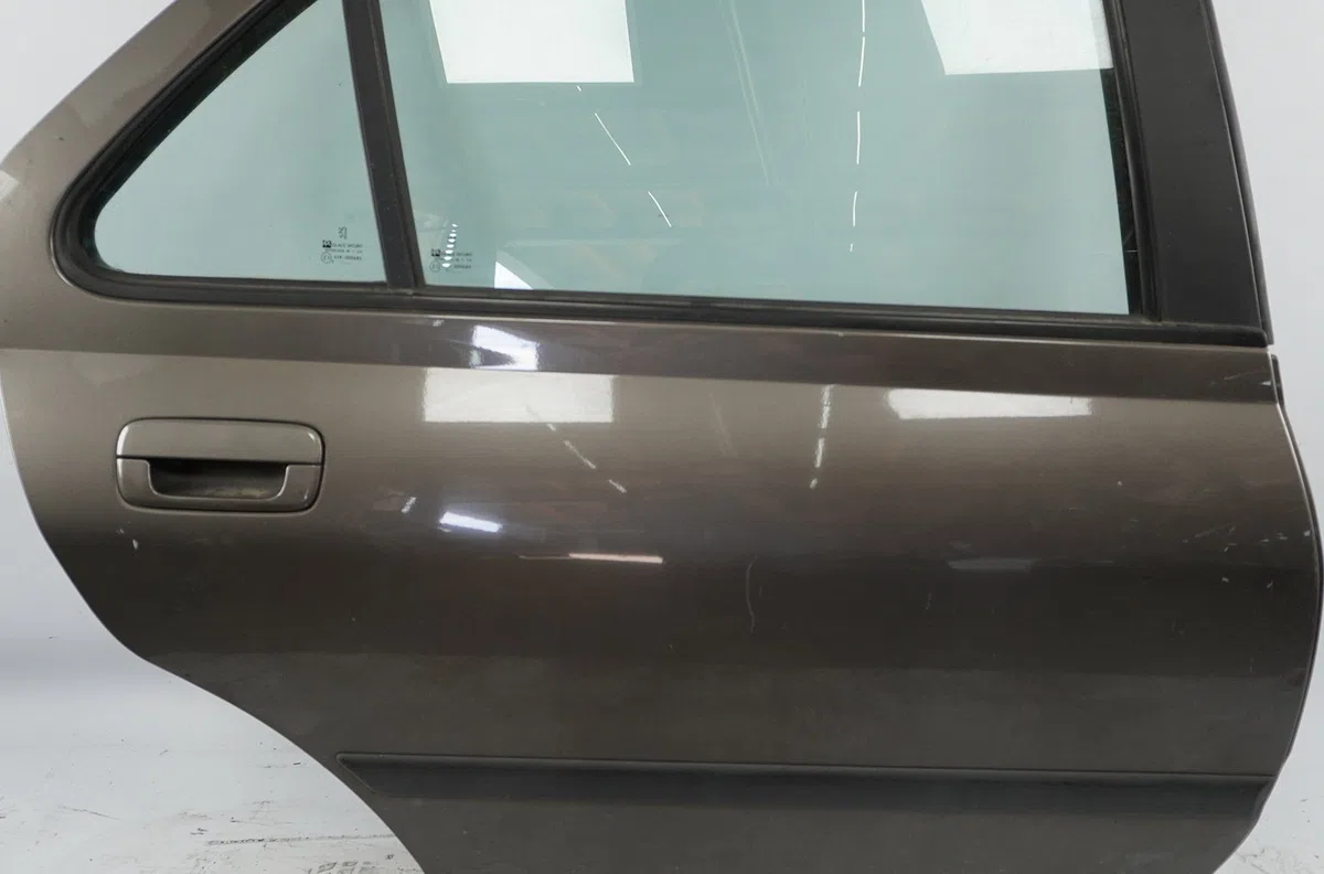 Porte arrière droite Peugeot 406 (8B) 2.0 16v (2000-2004) occasion