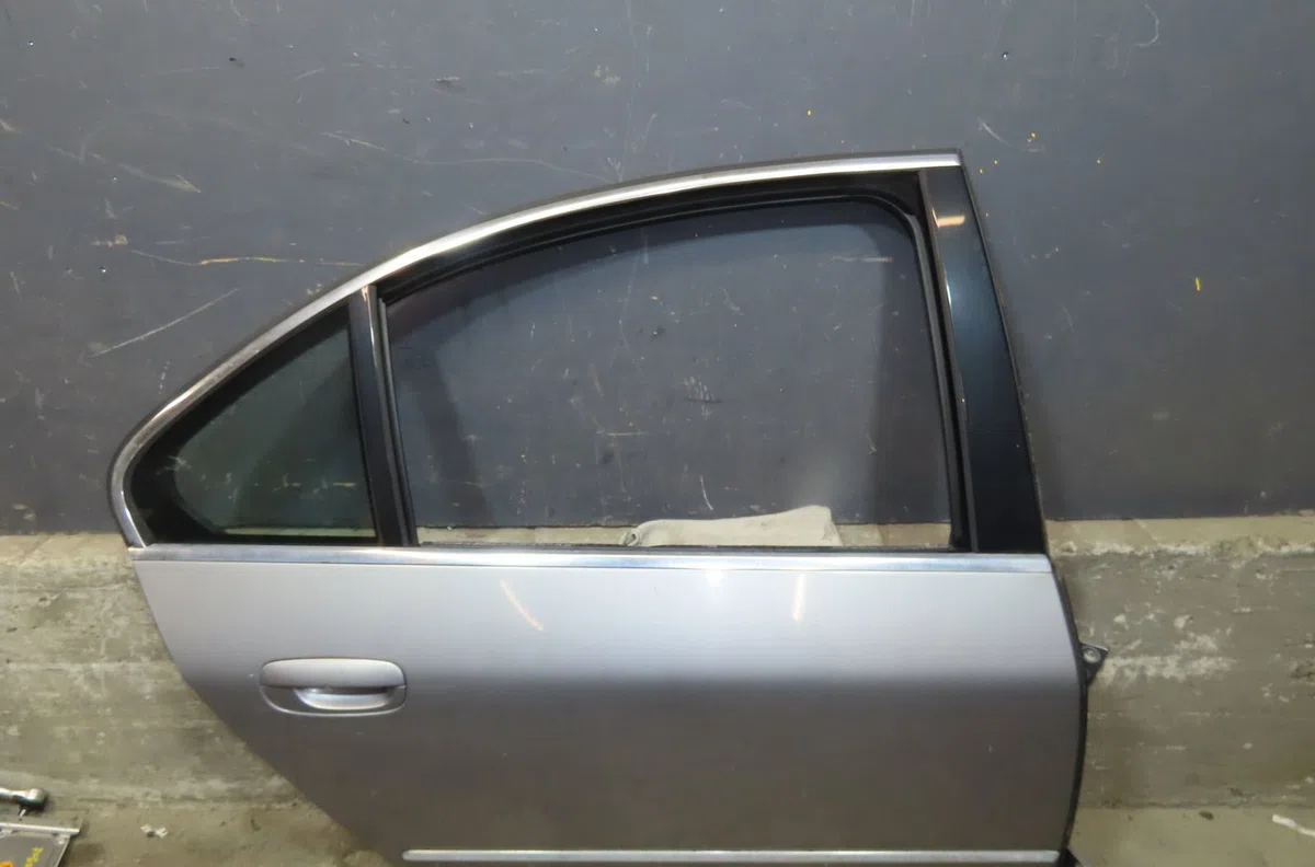 Porte arrière droite Peugeot 607 (9D, 9U) 2.7 hdi 24v (2004-2011) occasion