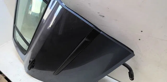 Porte arrière droite Renault CLIO III (BR0-1, CR0-1) 1.2 16v (br02, br0j, br11, cr02, cr0j, cr11) (2005-2014) 5 portes o