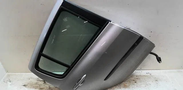 Porte arrière droite Renault CLIO III (BR0-1, CR0-1) 1.5 dci (c-br0g, c-br1g) (2005-2012) 5 portes occasion