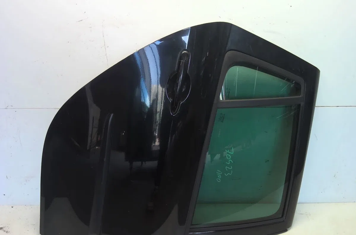 Porte arrière droite Renault CLIO III Grandtour (KR0-1_) 1.5 dci (2010-2012) 5 portes occasion