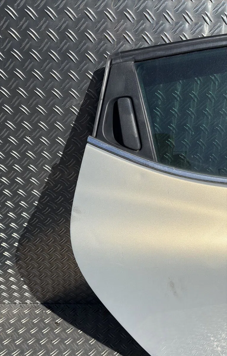 Porte arrière droite Renault CLIO IV (BH_) 0.9 tce 90 (2012) 5 portes occasion