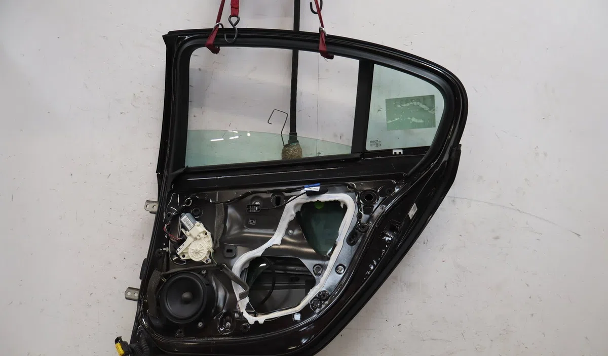 Porte arrière droite Renault LAGUNA III (BT0-1) 2.0 dci (bt07, bt0j, bt14, bt1a, bt1s) (2007-2015) 5 portes occasion
