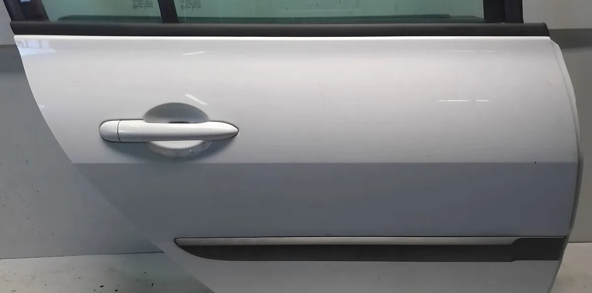 Porte arrière droite Renault MEGANE II (BM0-1_, CM0-1_) 1.5 dci (bm1f, cm1f) (2005-2008) occasion