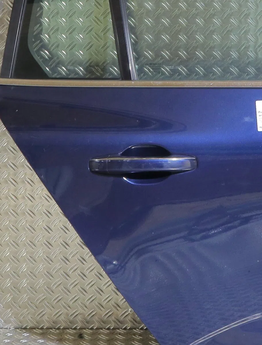 Porte arrière droite Renault MEGANE IV Estate (K9A-M-N_) 1.5 dci 110 (2016) occasion