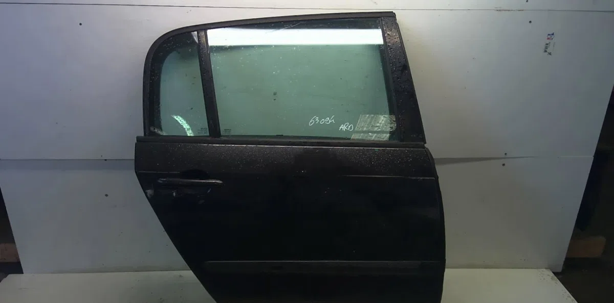 Porte arrière droite Renault VEL SATIS (BJ0_) 2.2 dci (bj0e, bj0f) (2002-2009) 5 portes occasion