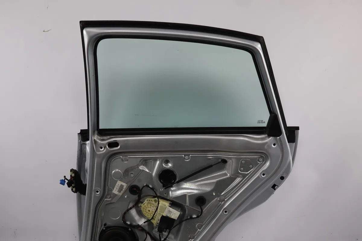 Porte arrière droite Seat IBIZA III (6L1) 1.4 tdi (2002-2005) occasion