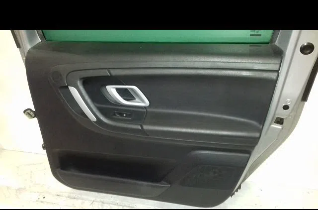 Porte arrière droite Skoda ROOMSTER (5J7) 1.9 tdi (2006-2010) 5 portes occasion