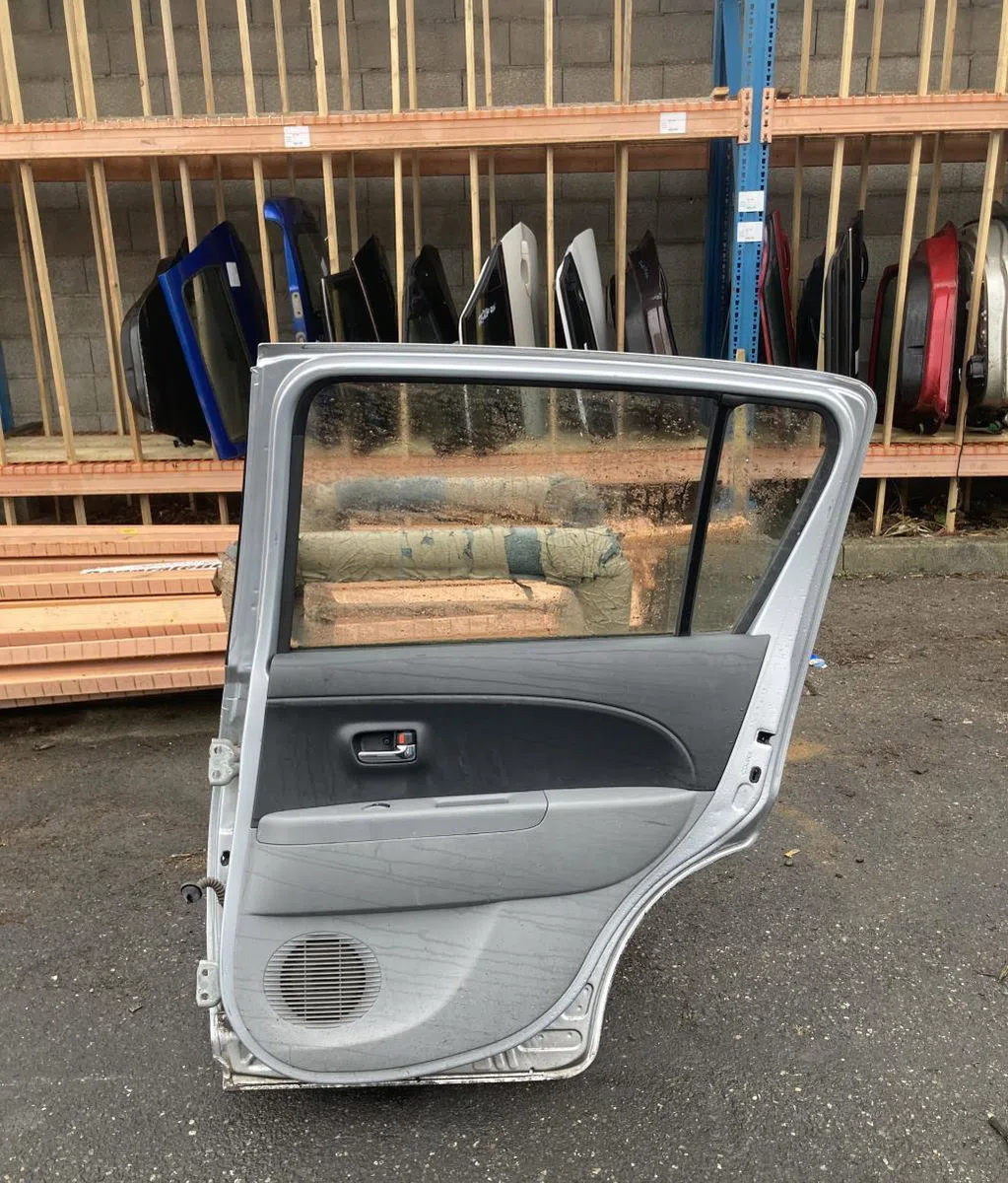 Porte arrière droite Subaru JUSTY IV 1.0 (m300) (2007) occasion