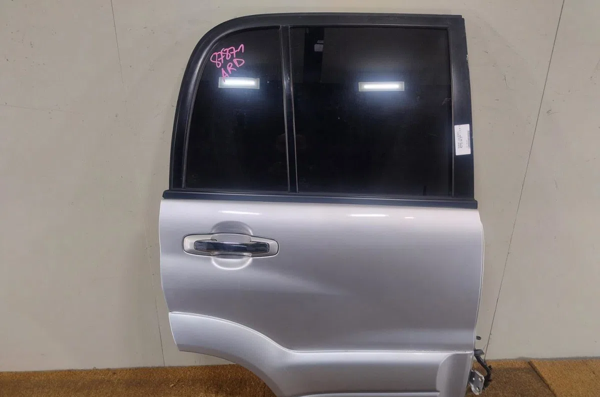 Porte arrière droite SUZUKI GRAND VITARA 1 GRAND VITARA 1 occasion
