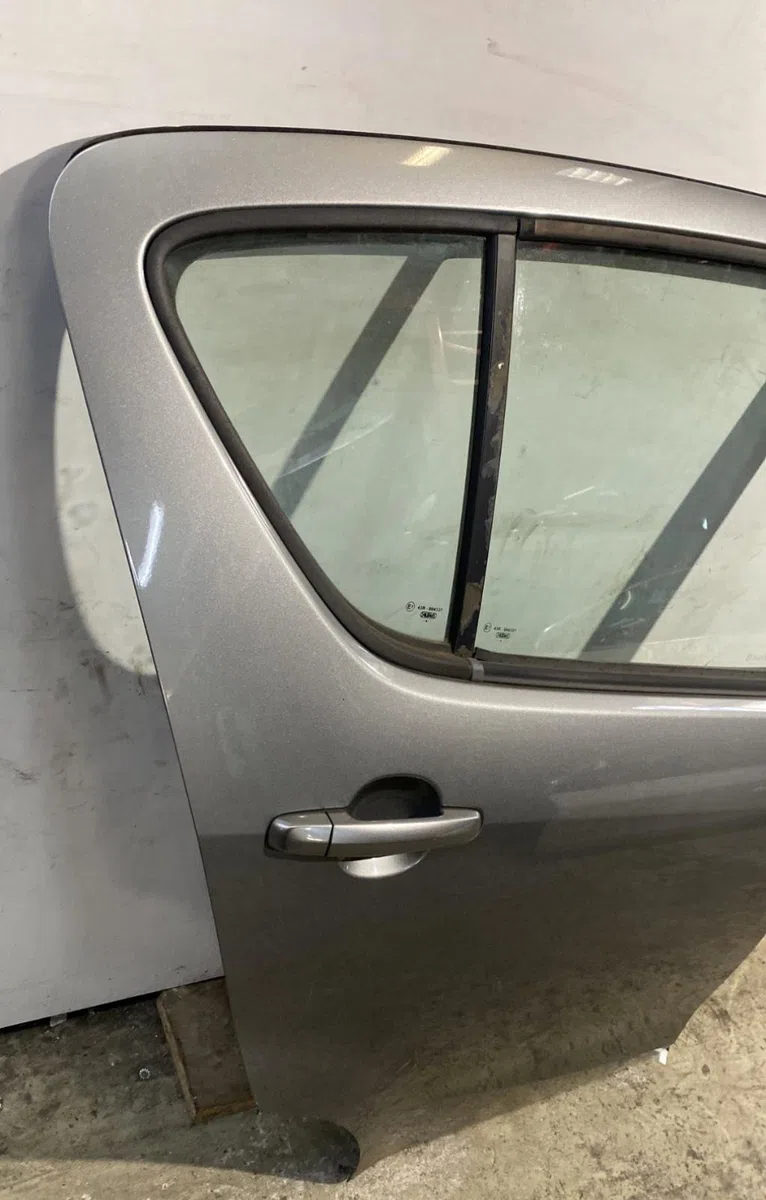 Porte arrière droite Suzuki SPLASH (EX) 1.3 cdti (a5b 413d) (2008) occasion