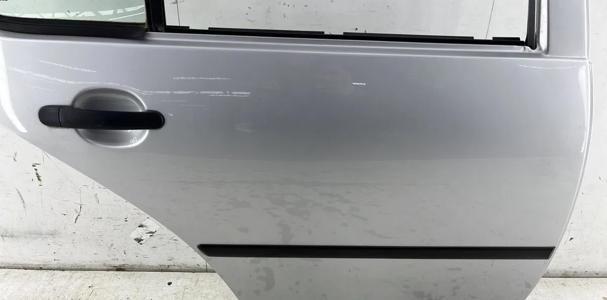 Porte arrière droite VOLKSWAGEN GOLF 4 occasion