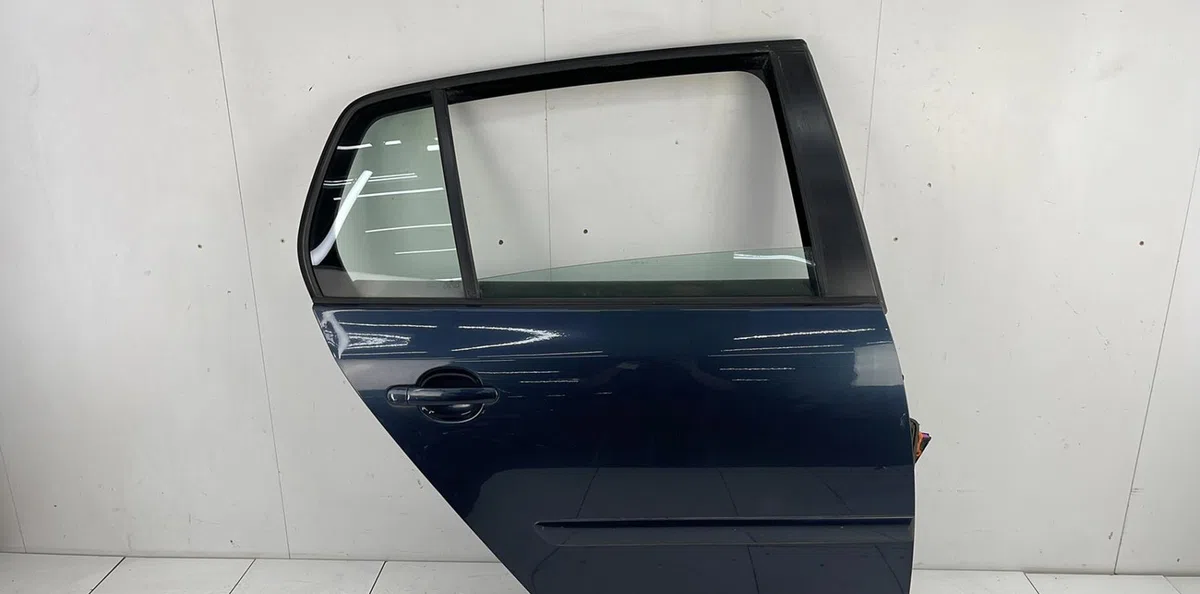 Porte arrière droite VOLKSWAGEN GOLF 5 occasion