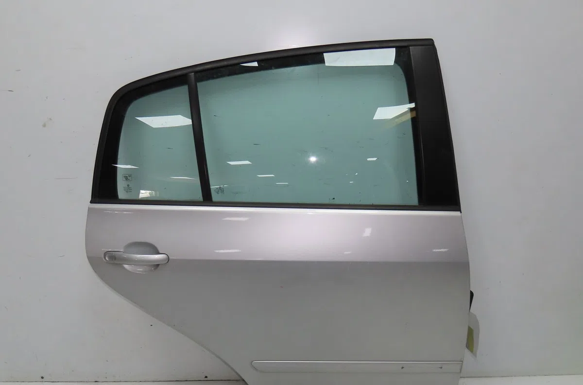 Porte arrière droite Volkswagen GOLF PLUS V (5M1, 521) 1.6 fsi (2004-2008) occasion