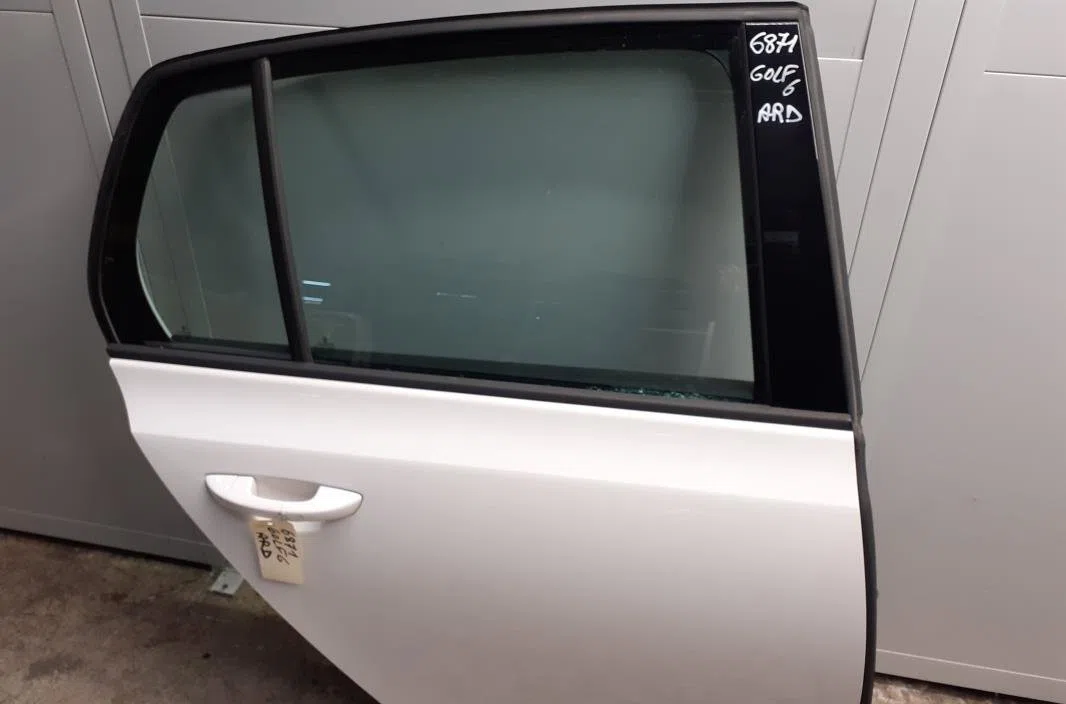 Porte arrière droite Volkswagen GOLF VI (5K1) 1.4 tsi (2008-2012) 5 portes occasion