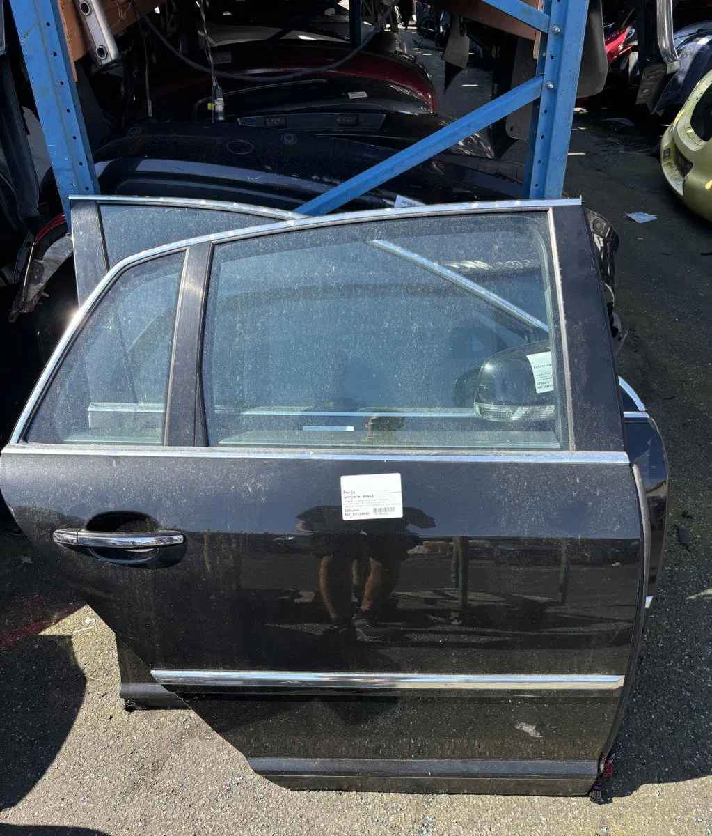 Porte arrière droite Volkswagen PHAETON (3D1, 3D2, 3D3, 3D4, 3D6, 3D7, 3D8, 3D9) 5.0 v10 tdi 4motion (2002-2006) occasio