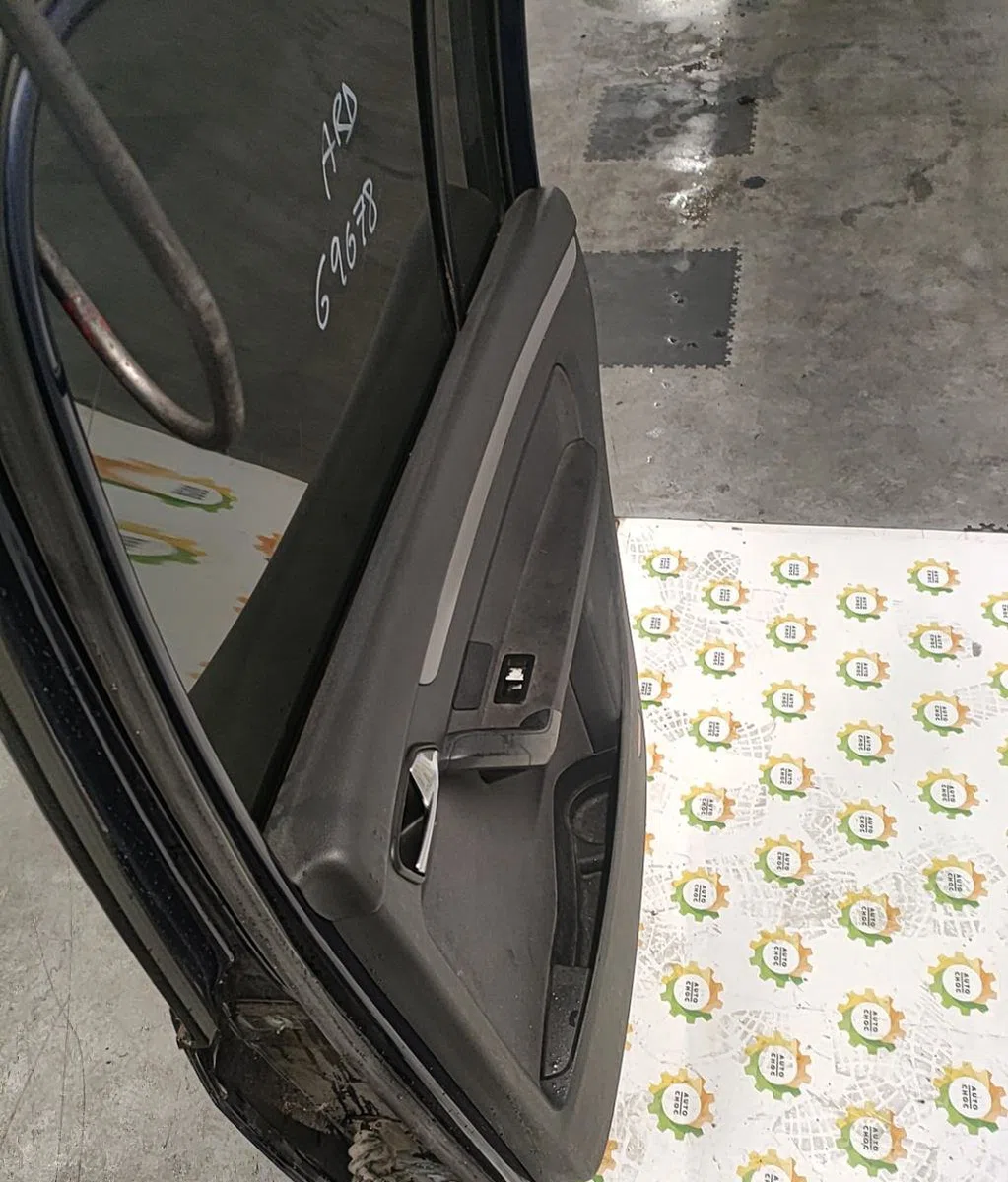 Porte arrière droite VOLKSWAGEN TOURAN 1 PHASE 1 occasion