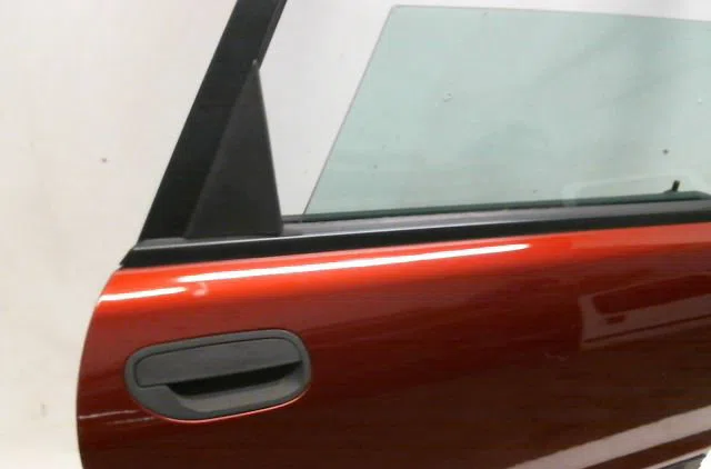 Porte arrière droite VOLVO V40 I 1999 occasion