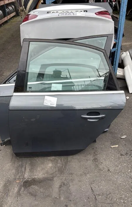 Porte arrière gauche Audi A4 B8 (8K2) 2.7 tdi (2007-2012) 4 portes occasion
