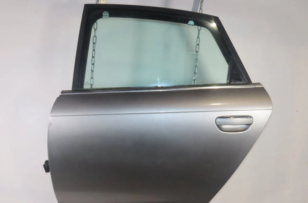 Porte arrière gauche Audi A6 C6 (4F2) 3.0 tdi quattro (2004-2006) 4 portes occasion
