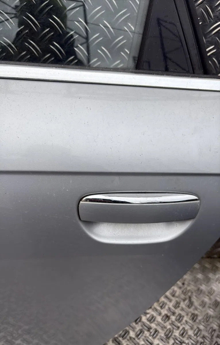 Porte arrière gauche Audi A6 C6 (4F2) 3.0 tdi quattro (2004-2006) occasion