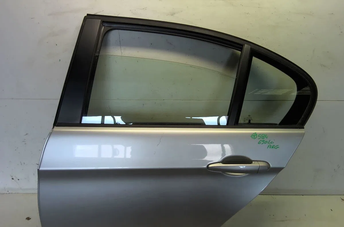 Porte arrière gauche Bmw 3 (E90) 318 d (2007-2011) occasion