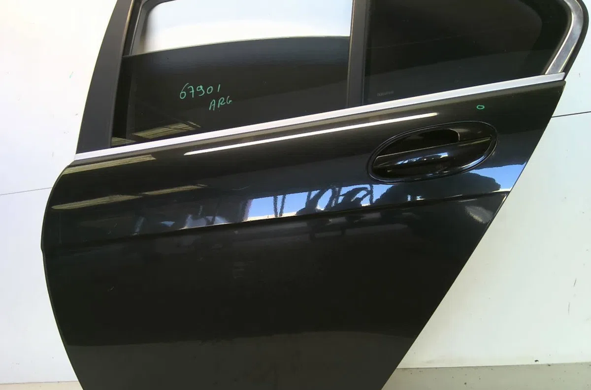 Porte arrière gauche Bmw 7 (E65, E66, E67) 730 d (2003-2008) occasion