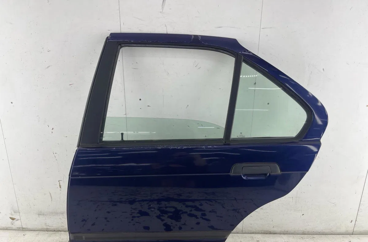 Porte arrière gauche BMW SERIE 3 E36 occasion
