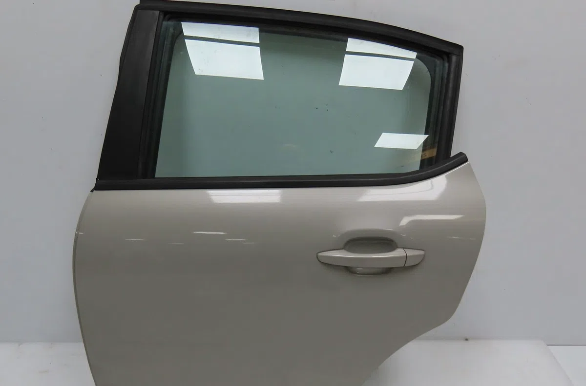 Porte arrière gauche Citroen C3 III (SX) 1.6 bluehdi 75 (2016) occasion
