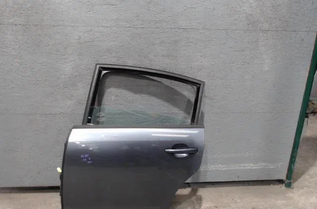 Porte arrière gauche CITROEN C4 1  C4 1 PHASE 1 occasion