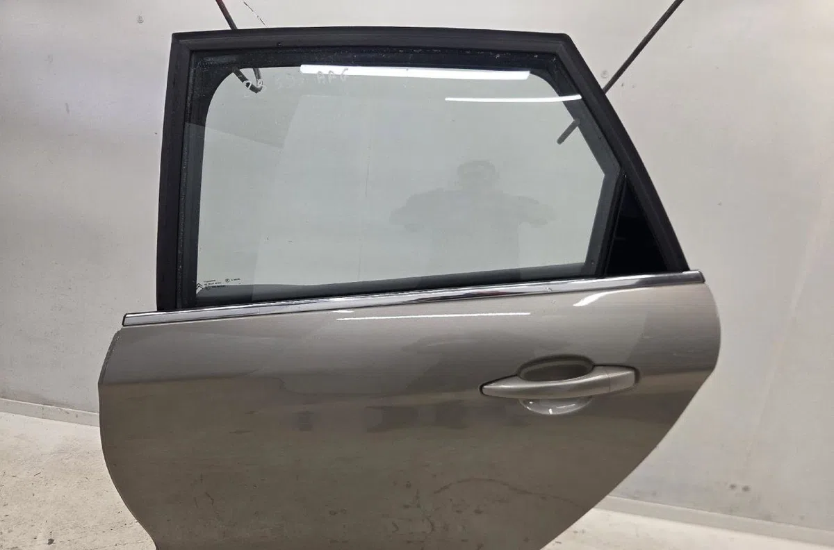Porte arrière gauche CITROEN C4 2 PHASE 1 occasion
