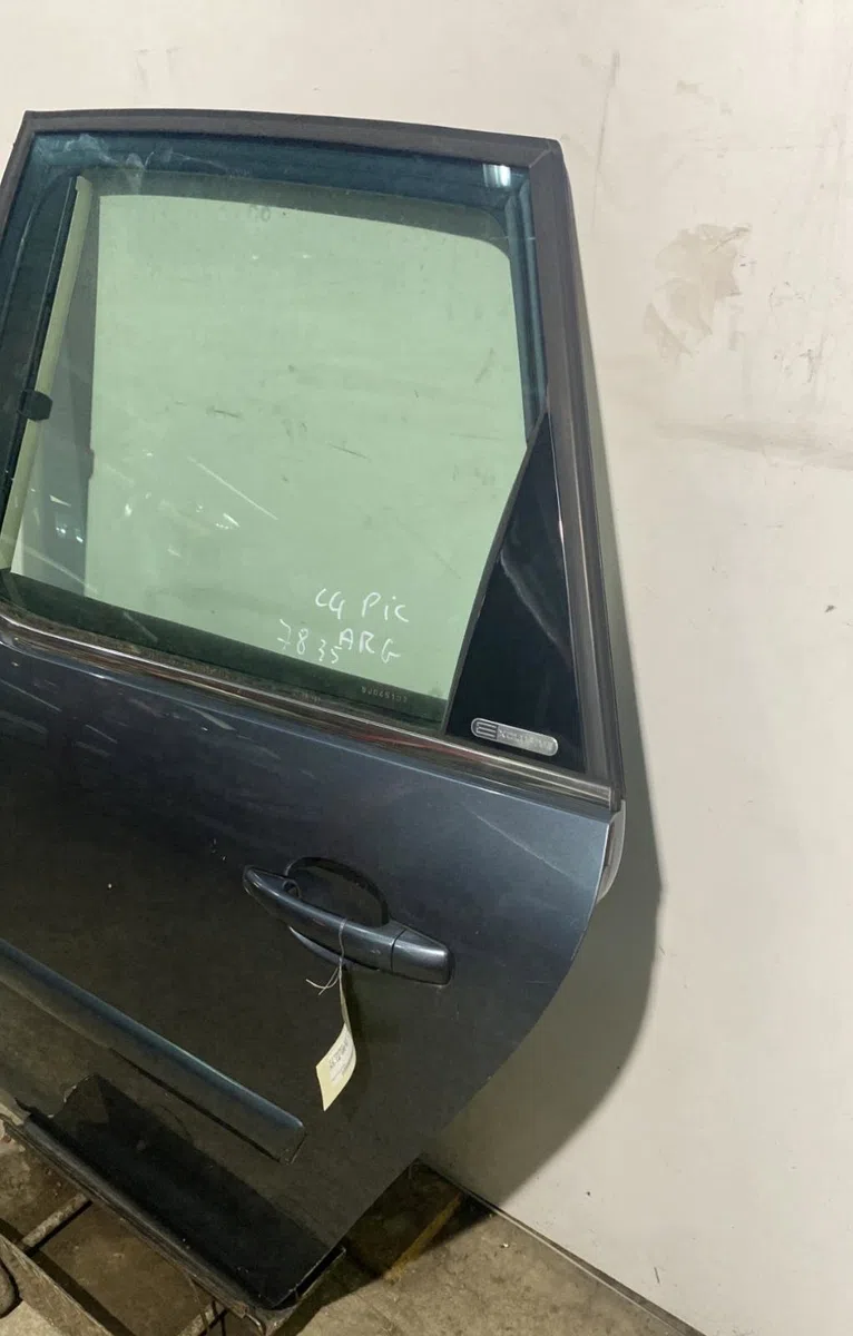 Porte arrière gauche Citroen C4 PICASSO I Monospace (UD_) 1.6 hdi (2007-2013) 5 portes occasion