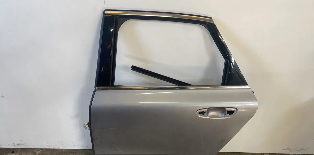 Porte arrière gauche Citroen C4 PICASSO II 1.6 bluehdi 120 (2014) occasion