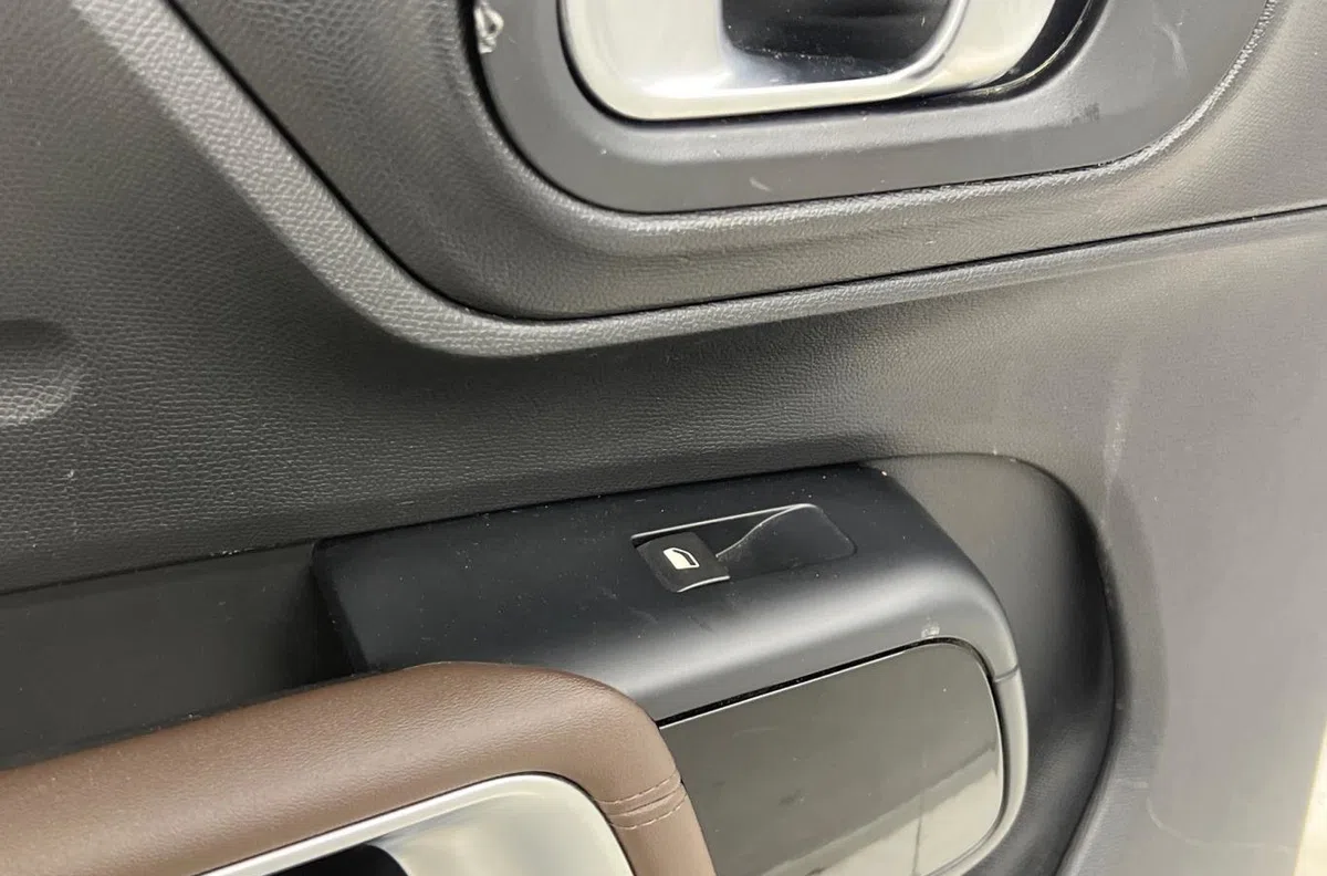 Porte arrière gauche CITROEN C5 AIRCROSS PHASE 1 occasion