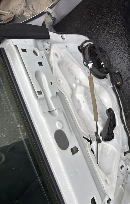 Porte arrière gauche Citroen C5 III (RD_) 1.6 hdi 115 (2012) occasion