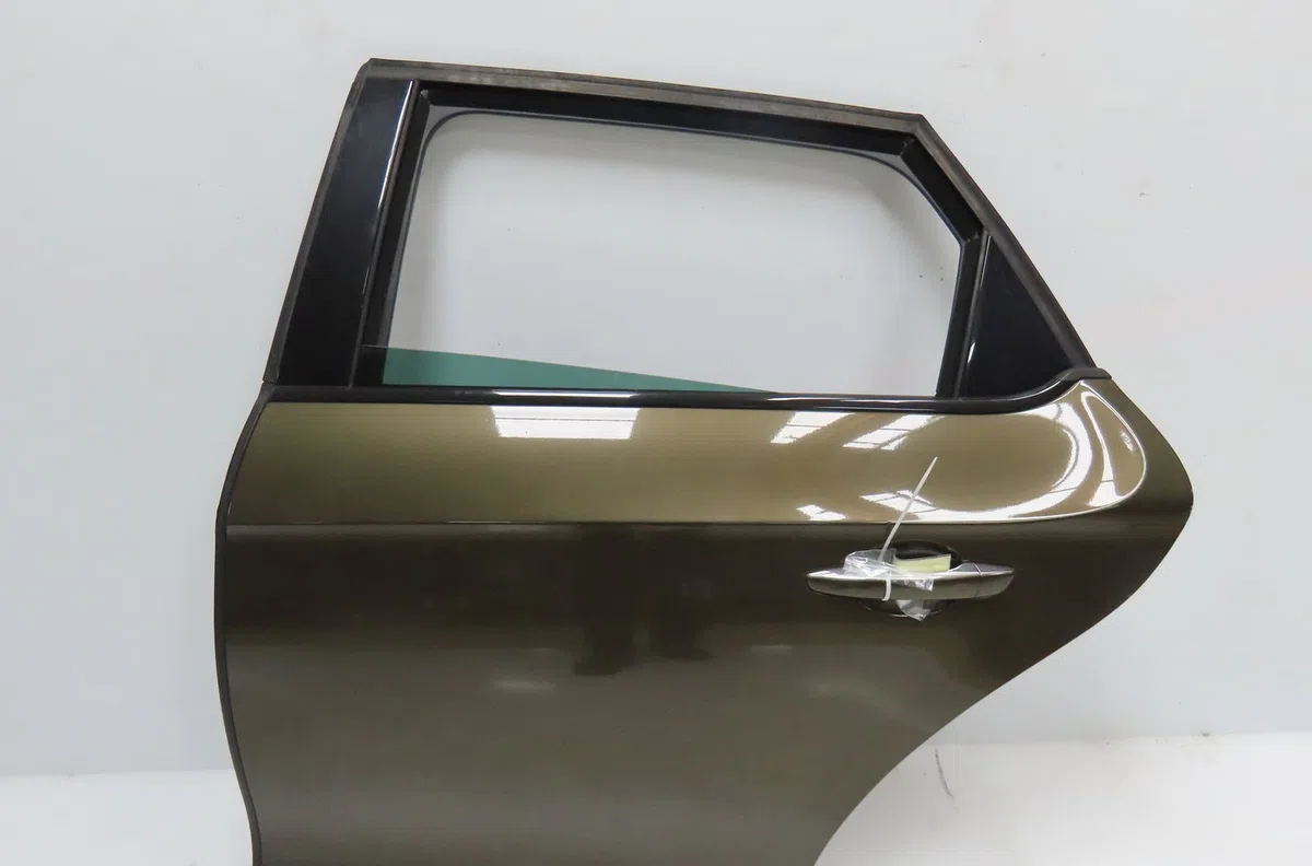 Porte arrière gauche Citroen DS5 2.0 hdi 165 (2011-2015) 5 portes occasion