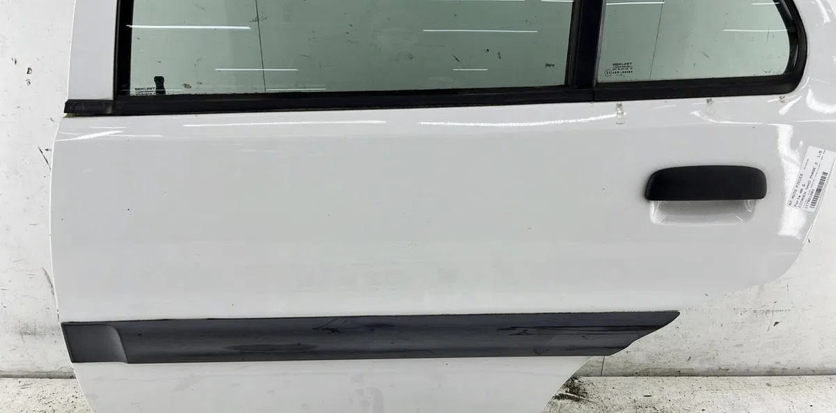 Porte arrière gauche CITROEN SAXO PHASE 2 occasion