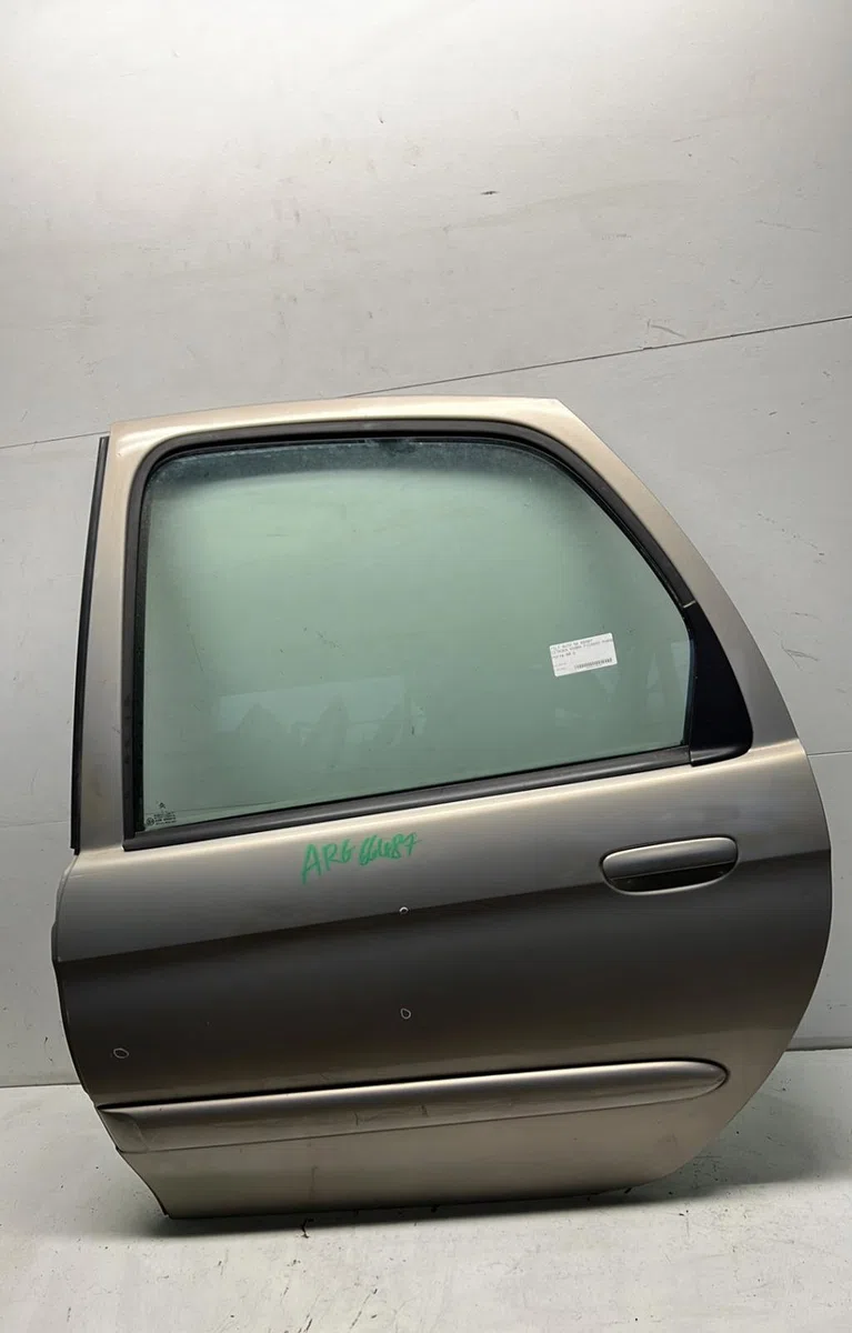 Porte arrière gauche Citroen XSARA PICASSO (N68) 1.6 hdi (2004-2011) 5 portes occasion
