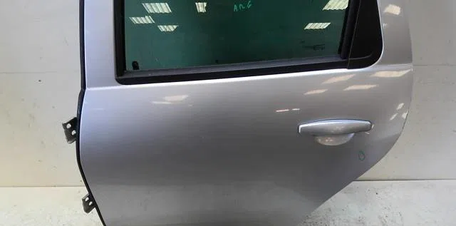 Porte arrière gauche Dacia DUSTER (HS_) 1.5 dci 4x4 (2013-2018) 5 portes occasion