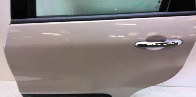 Porte arrière gauche Fiat 500L (351_, 352_) 1.3 d multijet (199lxy1a, 199lxy11) (2012) occasion