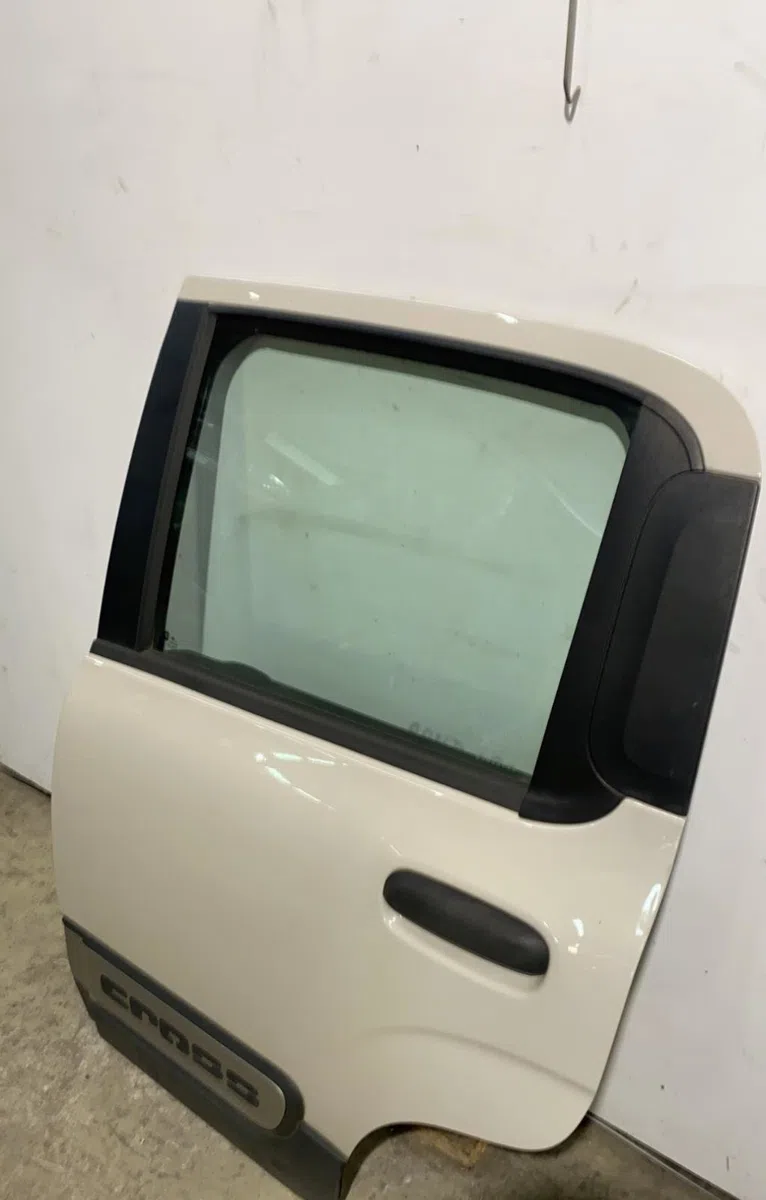 Porte arrière gauche Fiat PANDA (312_, 319_) 0.9 4x4 (312pxr2b) (2014) occasion