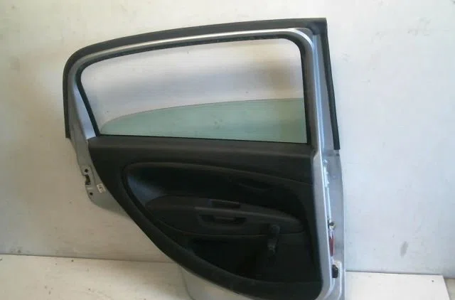 Porte arrière gauche Fiat PUNTO EVO (199_) 1.2 (2009-2012) occasion