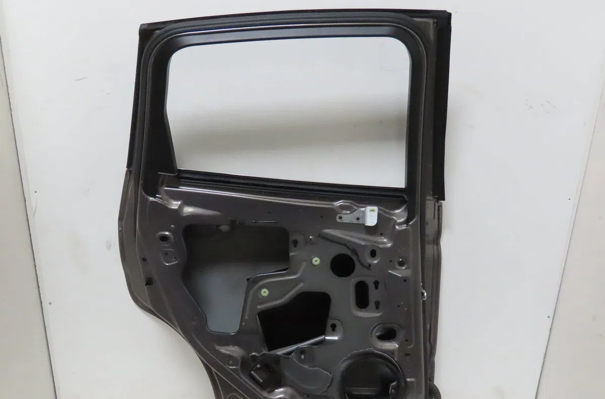 Porte arrière gauche Ford C-MAX II (DXA-CB7, DXA-CEU) 1.0 ecoboost (2012-2019) occasion