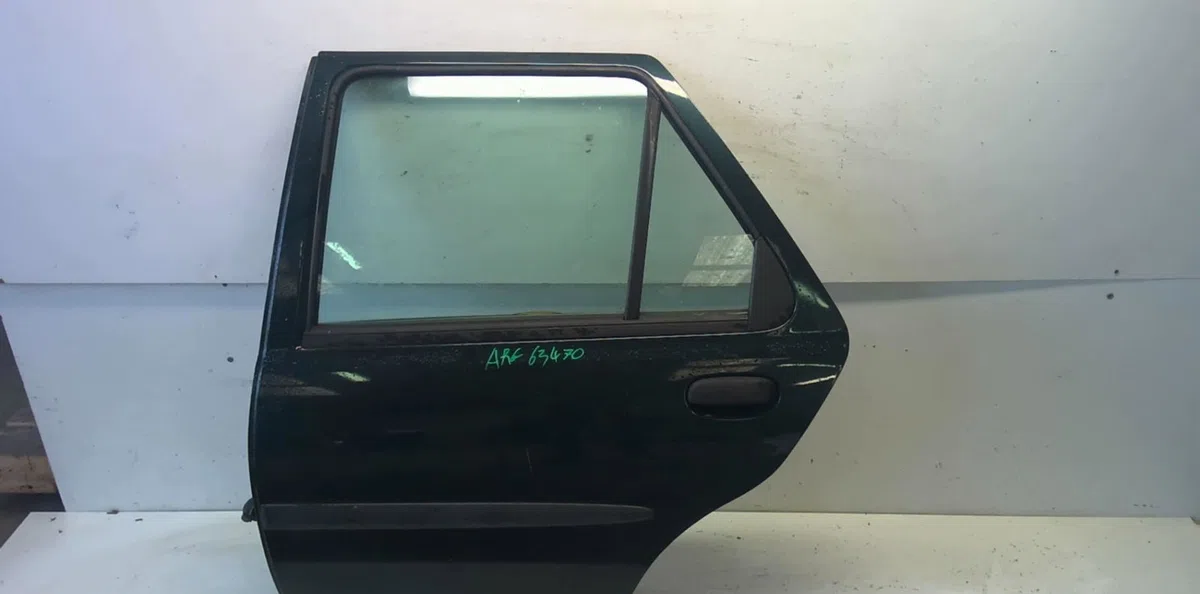 Porte arrière gauche Ford FIESTA IV (JA_, JB_) 1.25 i 16v (1995-2002) 5 portes occasion